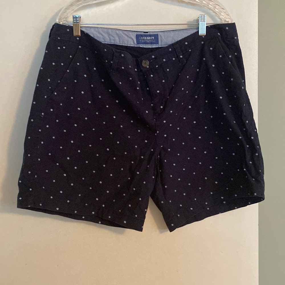 Old Navy shorts Size 16